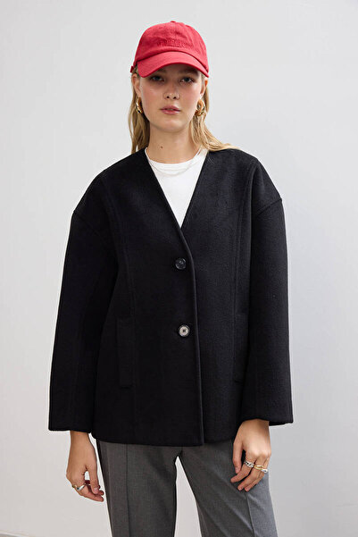BE BLUE Black Minimal Short Spoon Coat