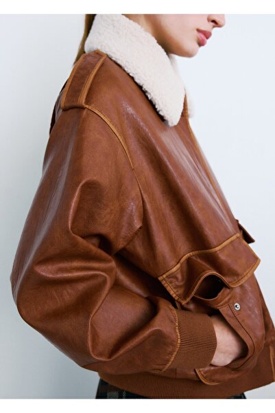 MANGO Woman Kürk yakalı oversize ceket