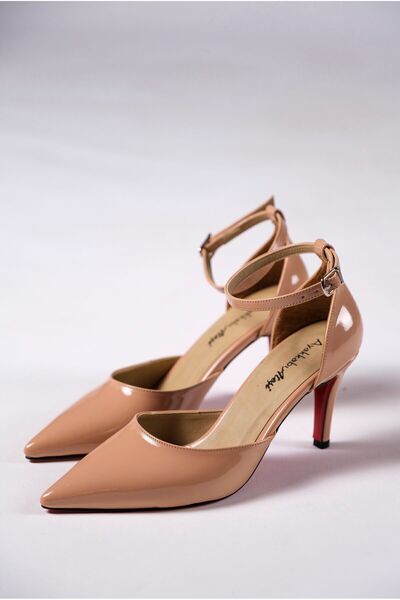 Ayakkabı Ateşi Stiletto de damă cu toc subțire din piele lăcuită nud Olivia