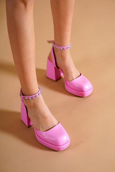 Ayakkabı Ateşi Pantofi de damă cu toc cu platformă din piele roz Alecia