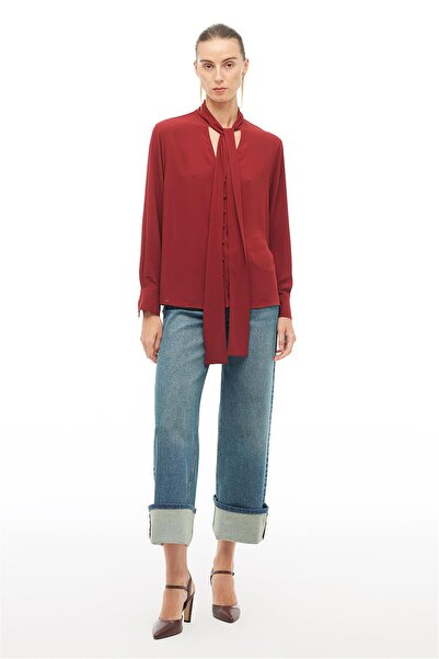 Perspective بلوزة بياقة ربط باللون العنابي