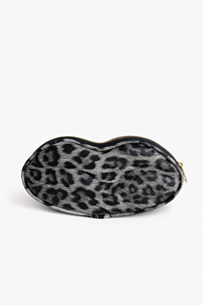Maykis Leopard Lip Medium Size Travel, Козметика, Лична хигиена, Подаръчна ча...