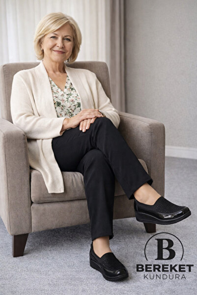 Bereket Kundura حذاء نسائي موديل 8807 بنعل داخلي طبي مرن ومرن، أسود اللون