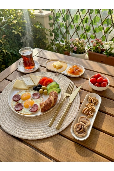 KÜTAHYA HOME Altın Kenarlı 22 Parça Porselen Kahvaltı Seti – Zarif Tasarım