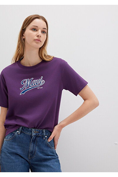 Mavi Lila T-Shirt mit Logo-Print, reguläre Passform / normaler Schnitt 161356...