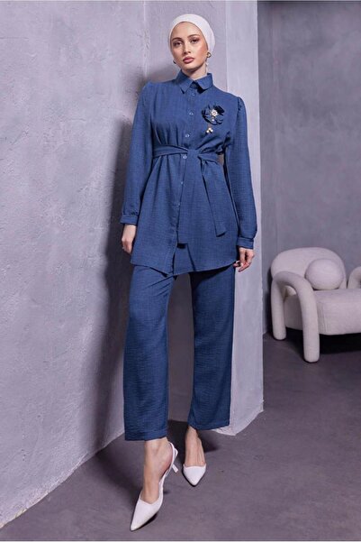TRENDTESETTÜR KADIN LACİVERT (İNDİGO) BROŞ DETAYLI PANTOLONLU TAKIM T 0493