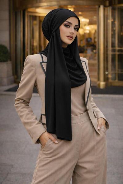 Aişe tesettür Siyah Kürklü Kelebek Bone Şal