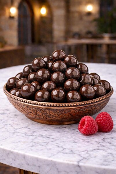 ARTUKBEY Çikolatalı Ahududulu Draje 250 Gr