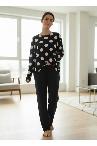 Merlot Top din viscoză cu model punctat