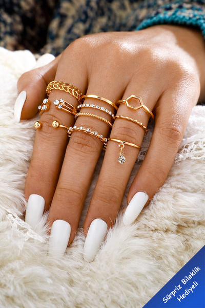 The Collection 8'li Kombin Sallantılı Taş Model Eklem Gold Yüzük Set