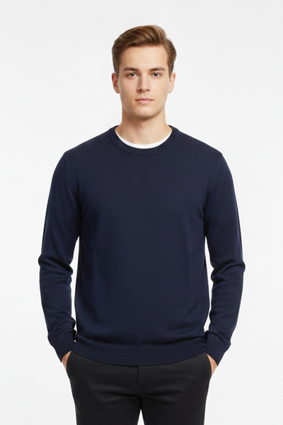 Pulltonic Men's Crew Neck Soft Sweater