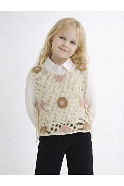 Store Yandan Bağlamalı Çiçekler Dünyası Süveteri