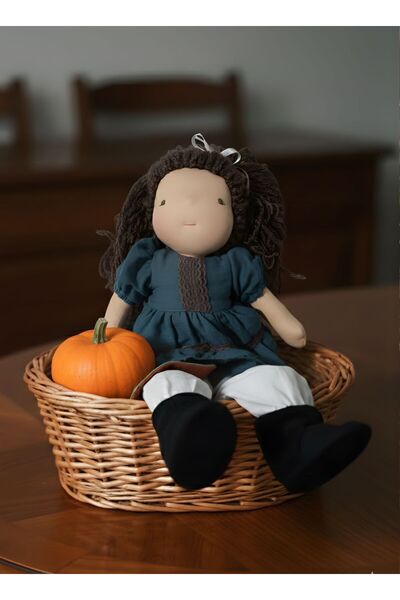 MELEKO ETEKLİ - WALDORF DOLGU BEBEK by