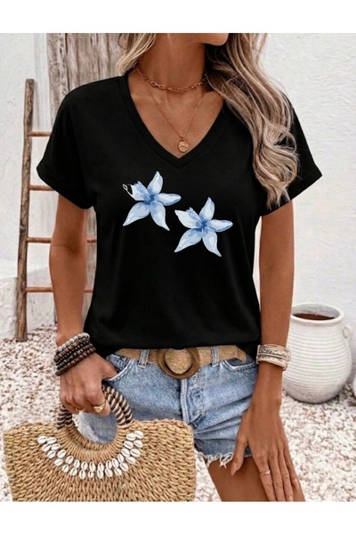 FUFLUNS Blue Flowers Printed Women's Oversize V-Neck T-Shirt