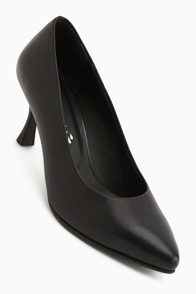 Limoya Kiara Genuine Leather Black Women's Heeled Shoes Stiletto