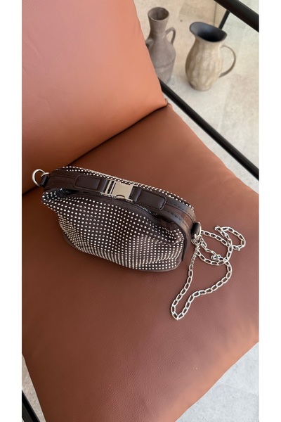 ZAINA BAGG Kadın Taş Detaylı Zincir Askılı Şık Çapraz Çanta