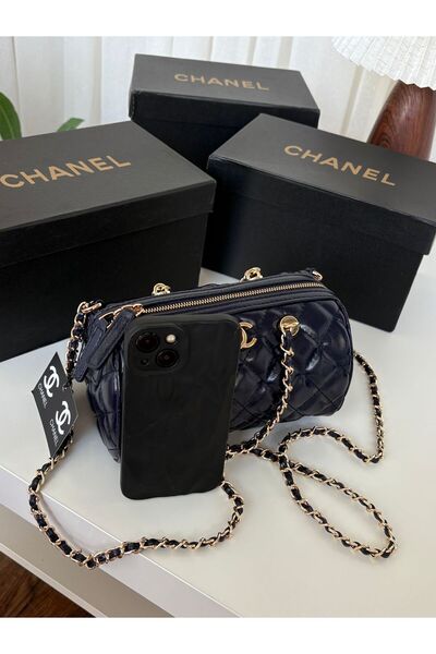 Generic شنطة كتف نسائية مع ملحقاتها