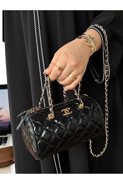 Generic شنطة كتف نسائية مع ملحقاتها