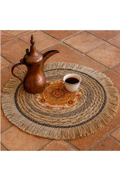 Generic Round Serving Mat with Traditional Pattern