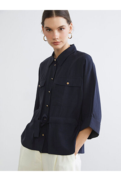 LC Waikiki قميص نسائي كبير الحجم من مجموعة ميرال باللون الأزرق الداكن مع ربطة...