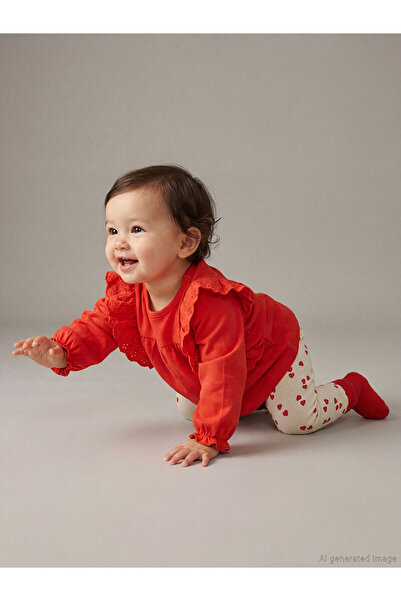 LC Waikiki Red heart patterned baby girl blouse and leggings