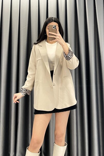 Mzr Collection سترة بليزر بنمط جلد الفهد وأزرار مزدوجة - حجر كريستال