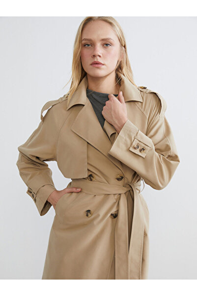 LC Waikiki Beige Double Breasted Collar Women's Trench Coat