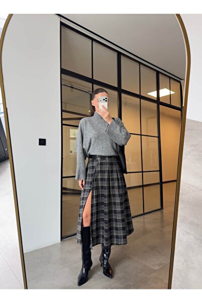 BB Bensu Buyruk DERİ KEMERLİ YIRTMAÇLI GRİ EKOSE ETEK