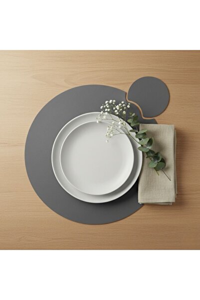 Grand Fine Art 2 Pieces of 4-Piece Leather American Service Set - Round Coast...