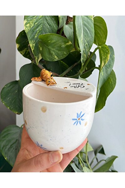 visera Ceramic Thermos Mug with Cat Figure