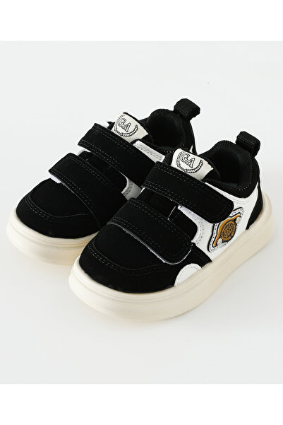 SAPS Patch Applique Detailed Hook & Loop Closure Casual Shoes - Black/White