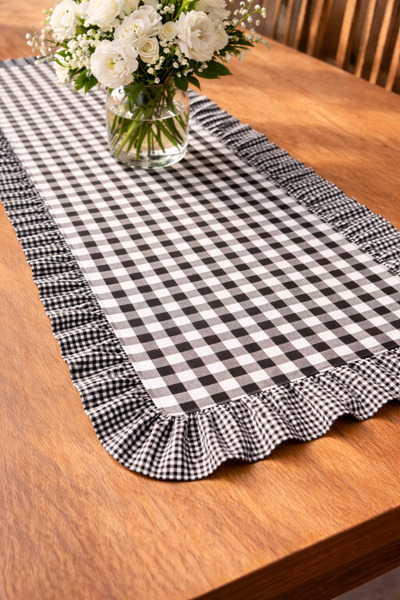 ŞAH TEXTILE DESIGN Siyah karma pötikareli fırfır detay vintage runner