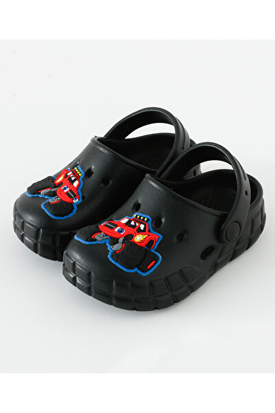 SAPS قباقيب بإغلاق خلفي مزين برسومات شاحنة الوحش - أسود