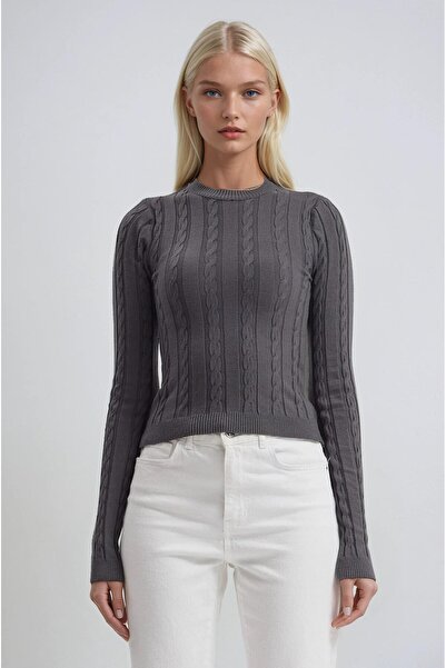 Lijuri Knitted sweater with knit and stripe pattern 1412