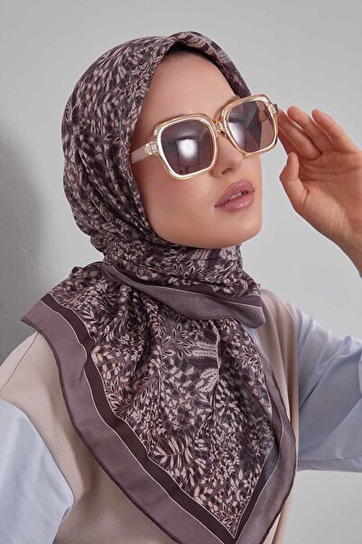 Levidor وشاح قطني حريري بنمط أوراق صغيرة بني مرير