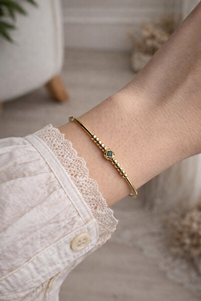 Owentis Gold Zarif Minimal Yeşil Orta Taşlı Tiny Clea Bileklik -kararma yapmaz-