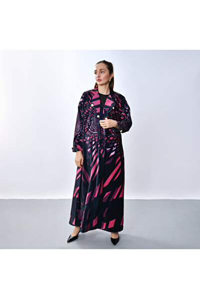HAWRAA ABAYA A-line blazer abaya, a design that combines modern style and luxury