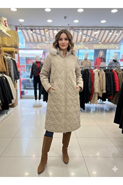 Janset Kadın Giyim Büyük Beden Nova Kumaş Kapüşonlu Kürklü Mont