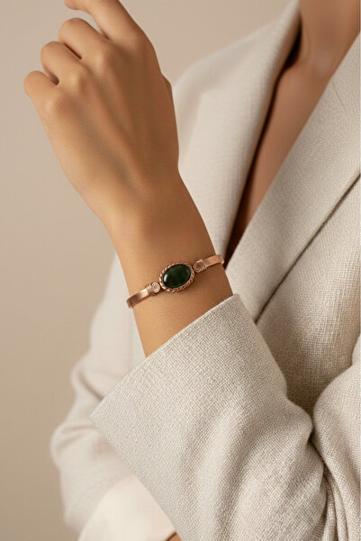 LA PERRY ACCESSORIES Green Stone Flat Copper Bracelet