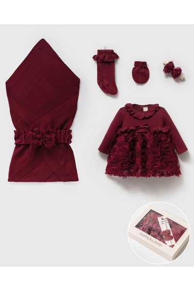 Mert Baby Rosalinda Boxed Knitwear 5-Piece Organic Hospital Discharge Set 100...