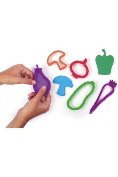 Jovi Set de 6 șabloane pentru plastilină - Legume