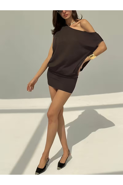 Machetta Women's Sleeveless Thessaloniki Fabric Off-The-Shoulder Boat Asymmet...