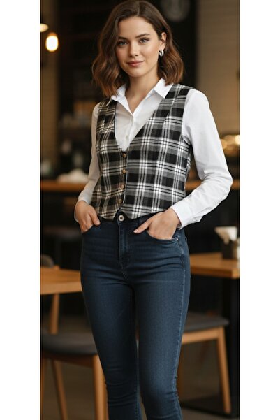 Dagü Design Women's Plaid Patterned Vest