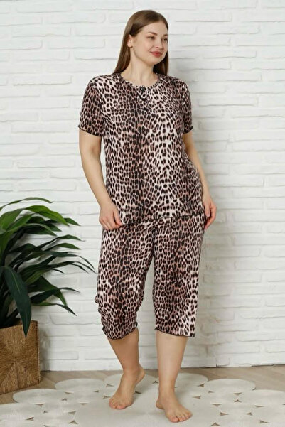 MODA Cotton Patterned Comfortable Full-Fit Women's Buttoned Capri Pajama Set