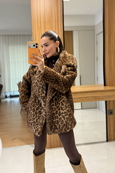 Gizem Ecemiş Yolanda Kahve Leopar Yakalı Kürk