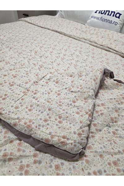 FIONNA.RO Pilota cu Banda Decorativa 200x230cm - Mov Prafuit cu Flori