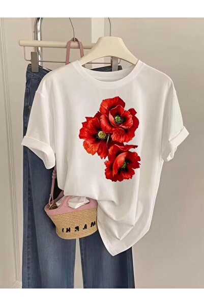 herkesemoda Βασικό T-Shirt με λεπτομέρεια εκτύπωσης κόκκινων λουλουδιών