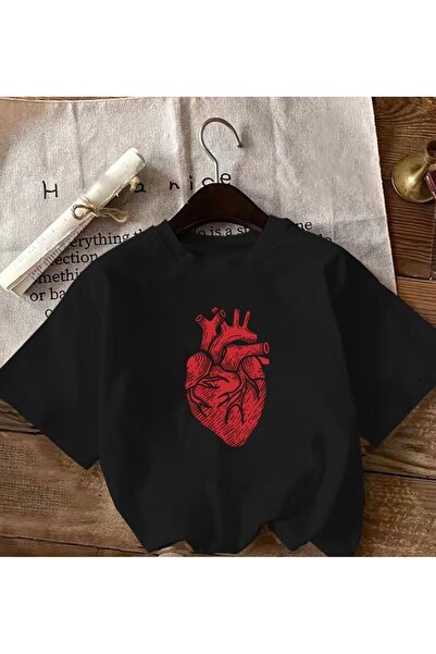 herkesemoda Basic T-Shirt with Heart Print Detail