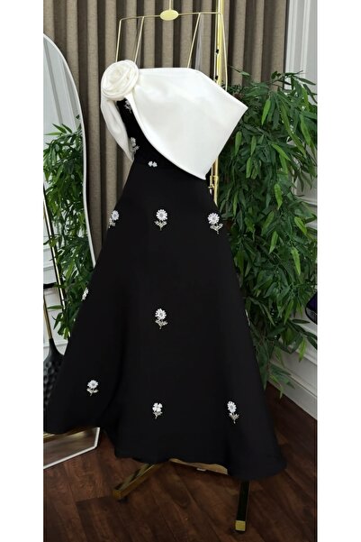 Diva style Barbie evening dress