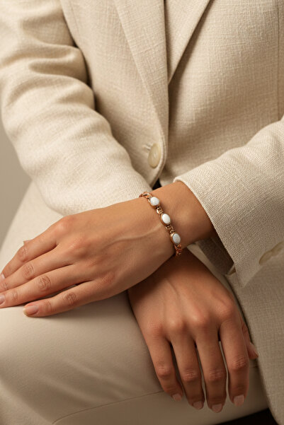 Süspüs Accessories 3-Piece Howlite Stone Two-Color Twisted Copper Bracelet